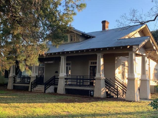 ラファイエット Maison Freetown Bed & Breakfast エクステリア 写真